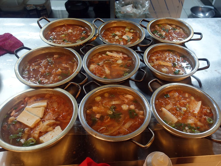 장독대김치찌개 청담점 대표 이미지