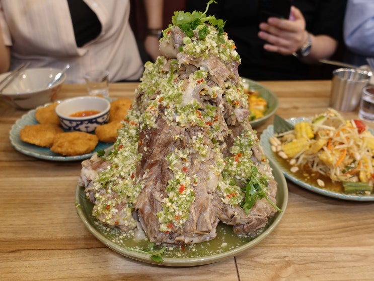 여의도 점심 맛집 3곳, 태국음식·돼지고기·평양냉면 대표 이미지